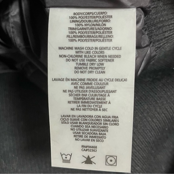 Betsey Johnson Snow Leopard Animal Print Puffer Ski Jacket Size Medium NWT - Picture 8 of 8